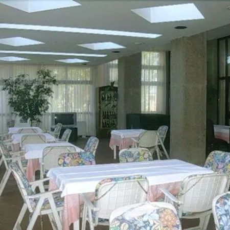 Excelsior Hotel 4*